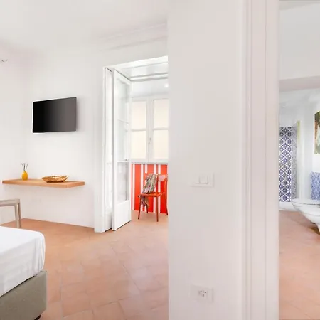 Sorrentovibes * Sorrento